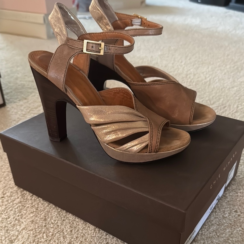 Chie Mihara heels
